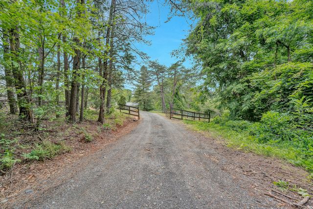 3835 Hardy RD, Hardy, VA 24101