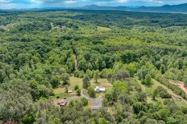 3835 Hardy RD, Hardy, VA 24101