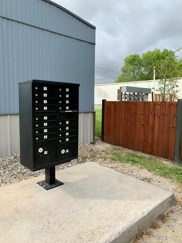 3621 County Road 161 J, Alvin, TX 77511