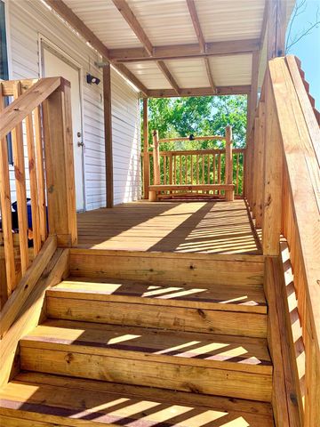 3621 County Road 161 J, Alvin, TX 77511