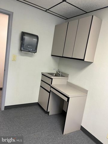 2275 WHITEHORSE MERCERVILLE RD #1&2, Hamilton, NJ 08619