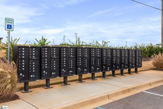 625 Batchomble Lane, Greenville, SC 29605