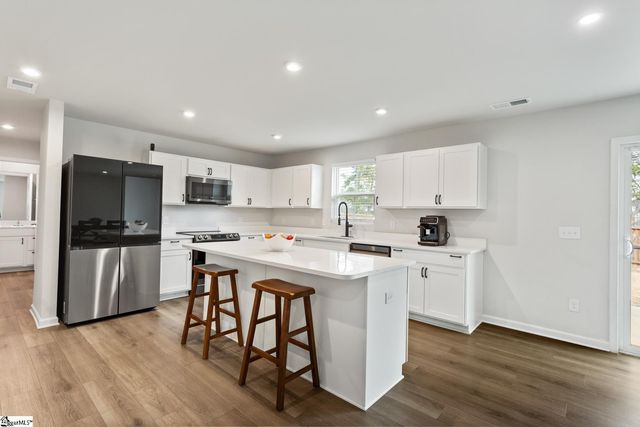 625 Batchomble Lane, Greenville, SC 29605