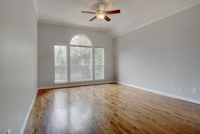 2802 Southwood Court, Grapevine, TX 76051