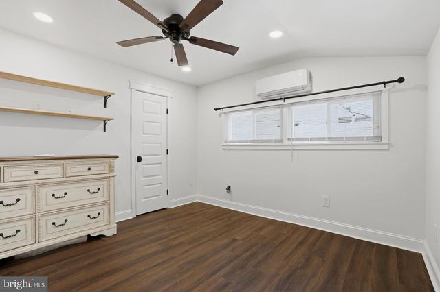 157 MILL DR, Levittown, PA 19056