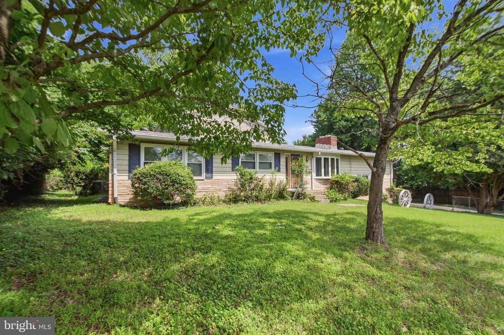 511 MALCOLM RD NW, Vienna, VA 22180