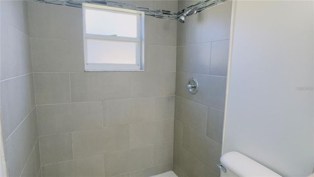 221 CHADWORTH DRIVE, Kissimmee, FL 34758