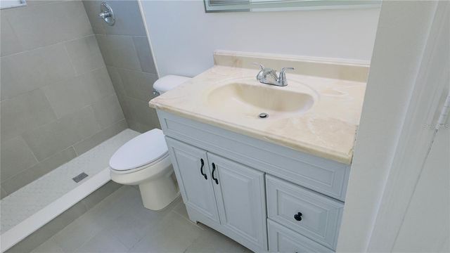 221 CHADWORTH DRIVE, Kissimmee, FL 34758