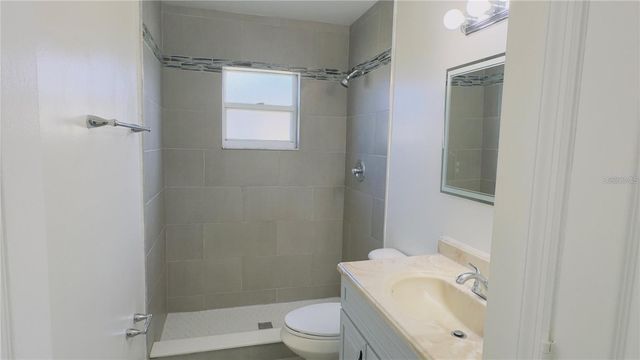 221 CHADWORTH DRIVE, Kissimmee, FL 34758