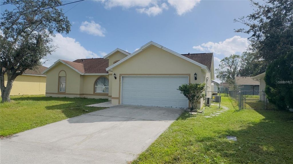 221 CHADWORTH DRIVE, Kissimmee, FL 34758