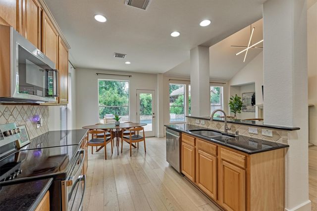59 Granite Path Place, The Woodlands, TX 77389