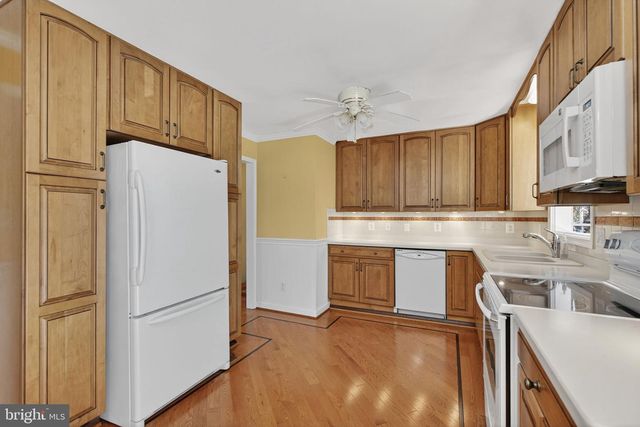 10823 MOORE DR, Manassas, VA 20111