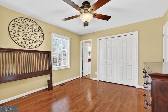 10823 MOORE DR, Manassas, VA 20111