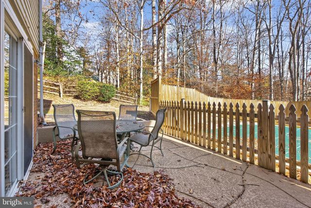 10823 MOORE DR, Manassas, VA 20111