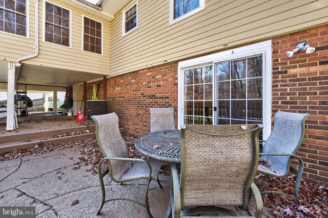 10823 MOORE DR, Manassas, VA 20111