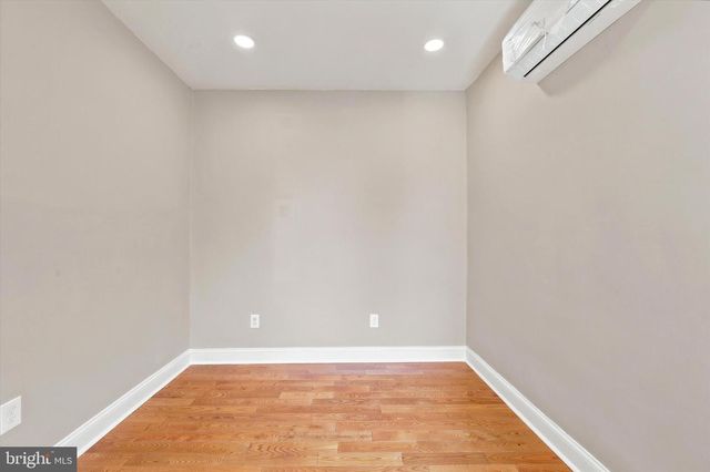 5439 REGENT ST, Philadelphia, PA 19143