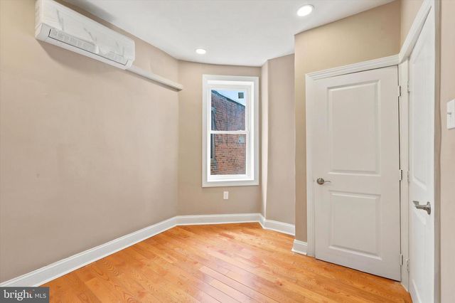 5439 REGENT ST, Philadelphia, PA 19143