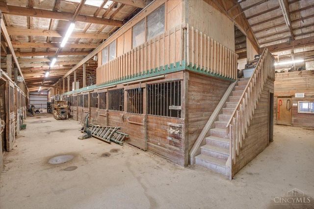 2675 Carriagegate Lane, Deerfield Twp., OH 45039