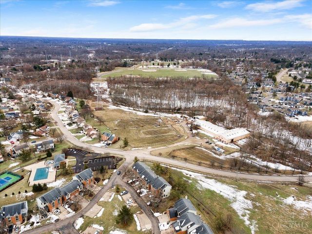 2675 Carriagegate Lane, Deerfield Twp., OH 45039