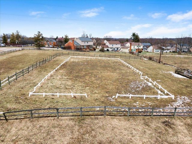 2675 Carriagegate Lane, Deerfield Twp., OH 45039