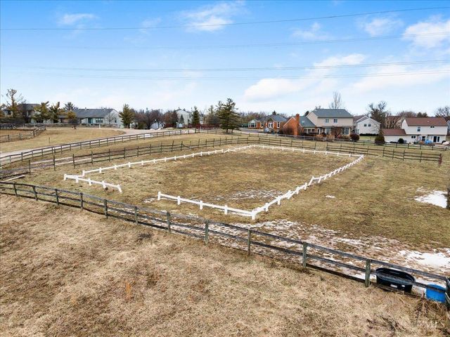 2675 Carriagegate Lane, Deerfield Twp., OH 45039