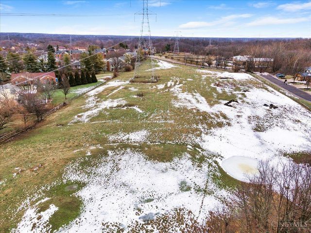 2675 Carriagegate Lane, Deerfield Twp., OH 45039