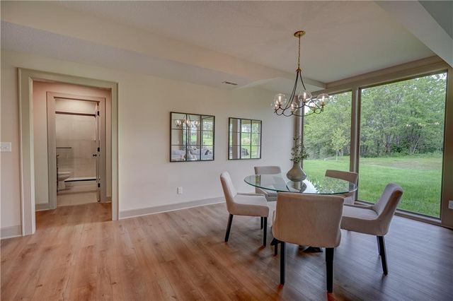 912 Savannah Lane, Greenwood, MO 64034