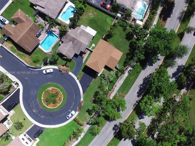 13870 Magnolia Court, Davie, FL 33325
