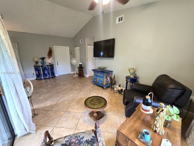 13870 Magnolia Court, Davie, FL 33325