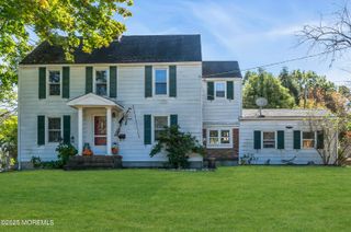33 Swartzel Drive, Middletown, NJ 07748
