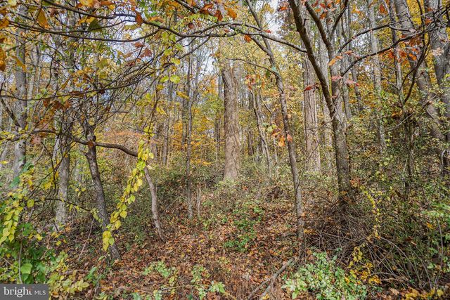 988 KRATZ RD, Glen Rock, PA 17327