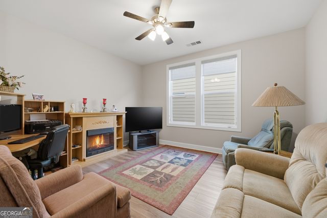 425 Chatuge Drive, Hoschton, GA 30548