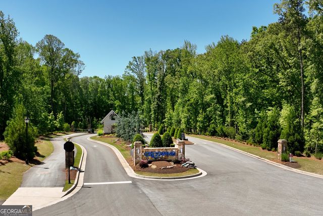 425 Chatuge Drive, Hoschton, GA 30548