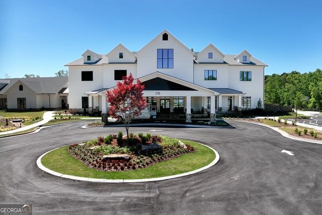 425 Chatuge Drive, Hoschton, GA 30548