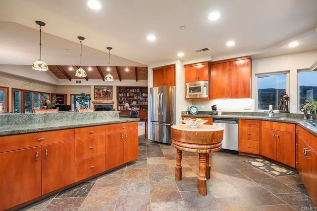 21916 JAPATUL LANE, Alpine, CA 91901