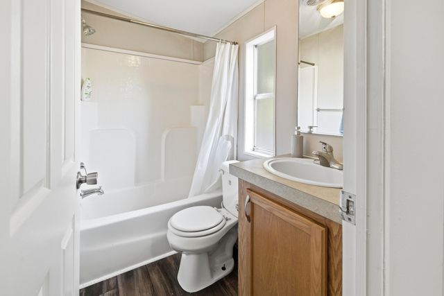 525 Hendrix Mill Road, Estill, SC 29918