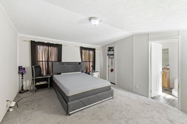 525 Hendrix Mill Road, Estill, SC 29918