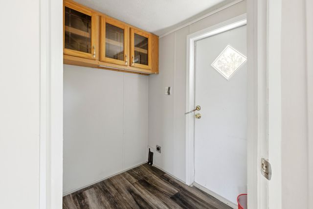 525 Hendrix Mill Road, Estill, SC 29918