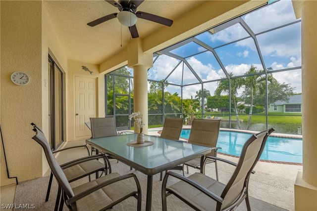 118 SE 23rd PL, Cape Coral, FL 33990