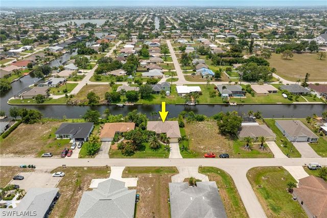 118 SE 23rd PL, Cape Coral, FL 33990