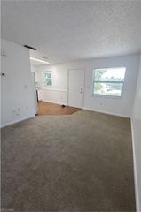 3325 Airport RD N J6, Naples, FL 34105