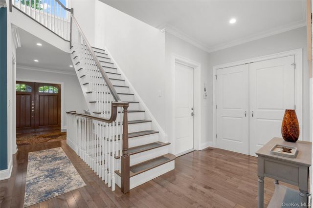 17 Clover Place, New Rochelle, NY 10805
