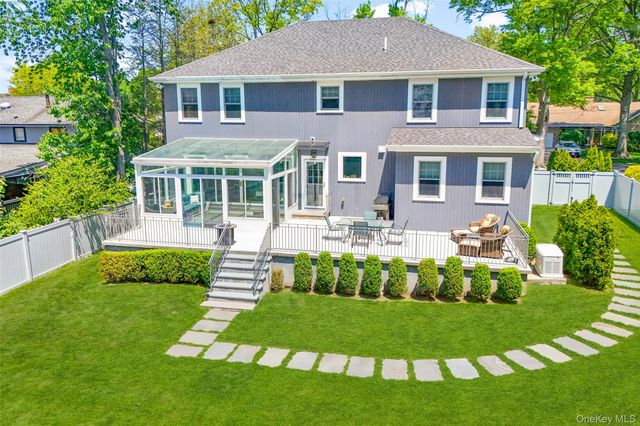 17 Clover Place, New Rochelle, NY 10805