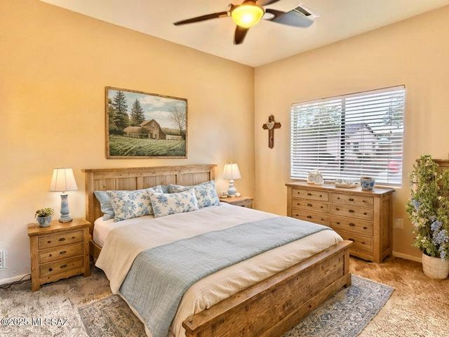 13704 E Via Valle De Lobo, Vail, AZ 85641