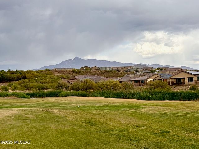 13704 E Via Valle De Lobo, Vail, AZ 85641