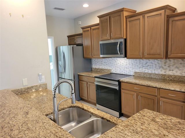 335 HERITAGE ISLES WAY, Bradenton, FL 34212