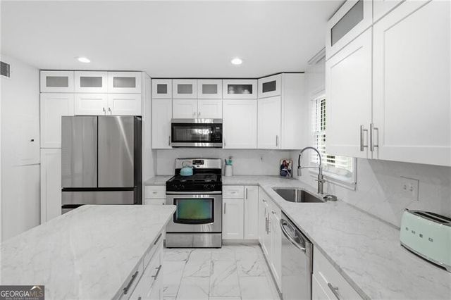 1128 Morningside Place NE, Atlanta, GA 30306
