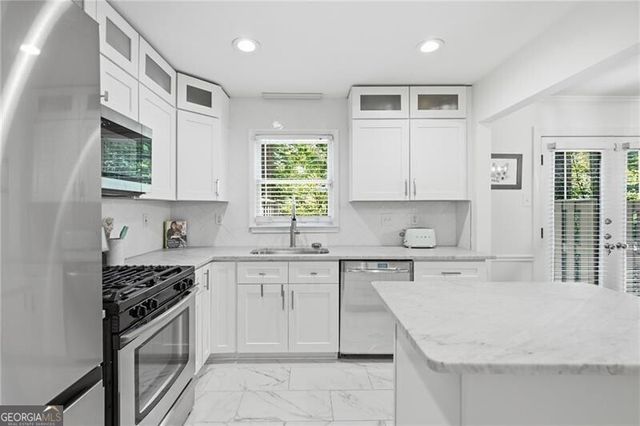 1128 Morningside Place NE, Atlanta, GA 30306
