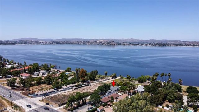 17300 Grand Avenue, Lake Elsinore, CA 92530