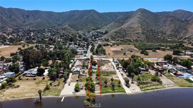 17300 Grand Avenue, Lake Elsinore, CA 92530